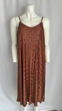 Robe longue plissée Dazy - M - Marron