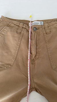 Pantalon cargo Stradivarius - 36 - mmaron/beige